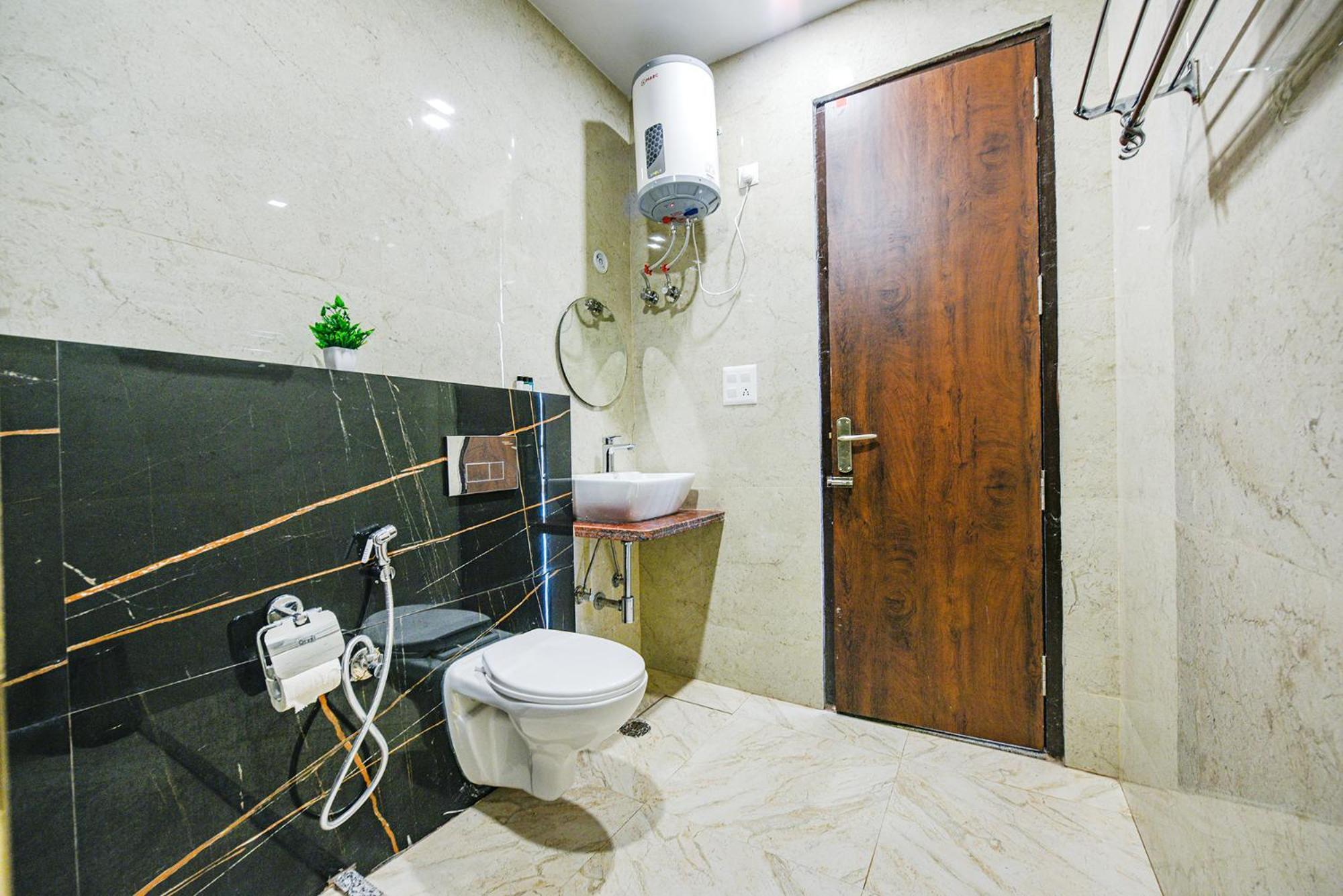 Fabhotel Jaswinder Bhawan Haridwār Exterior photo